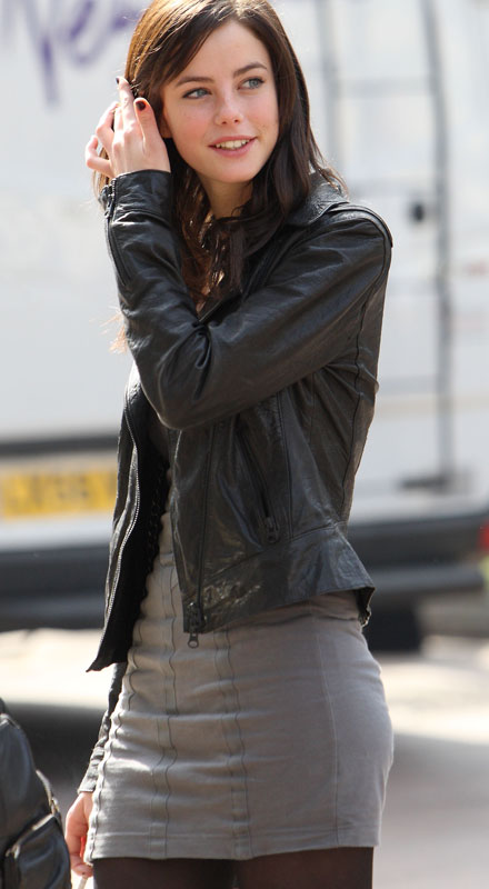kaya-scodelario-black-leather-jacket.jpg