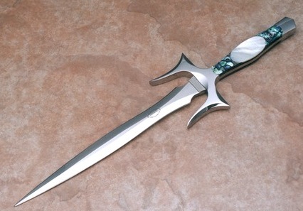 dagger.jpg