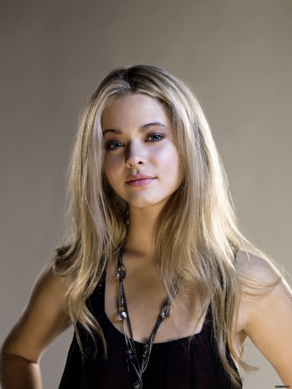 600full-sasha-pieterse.jpg