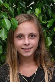 girl 2.jpg