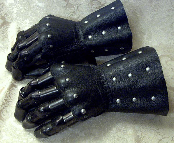 248330-gauntlets09.jpg