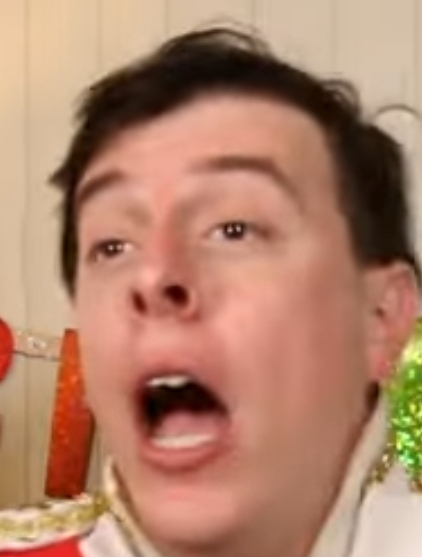 Screenshot_20211114-235533_YouTube.jpg