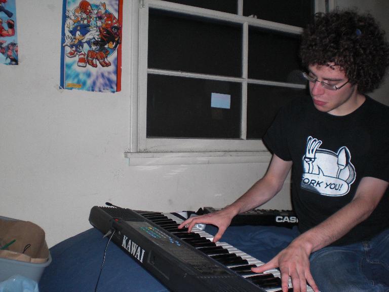 piano small.JPG