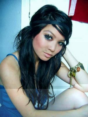 black hair.jpg
