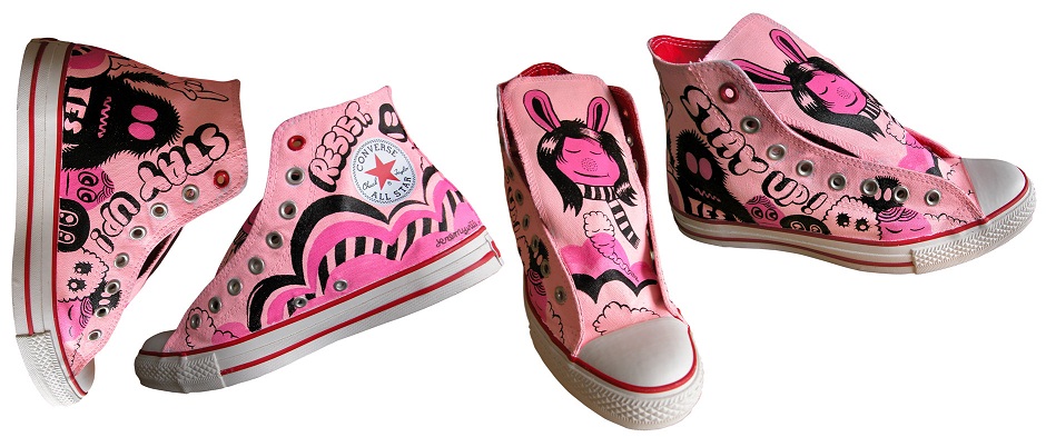 pink converse.jpg