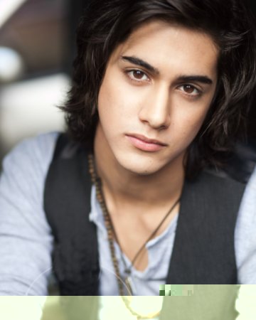 avanjogia_1245068946-2.jpg
